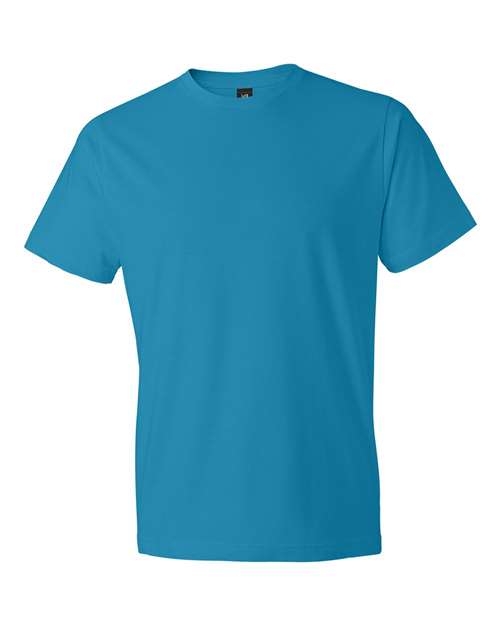 XL - Softstyle® Lightweight T-Shirt - 980